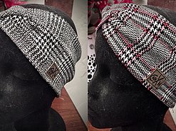 Turban-Stirnband mit klassischem Karomuster in Schwarz und Weiß sowie Logo-Label